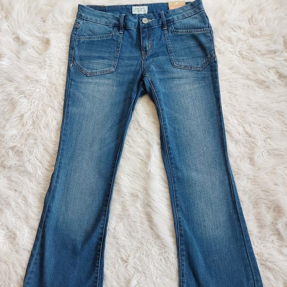 Aeropostel Women's Blue Hailey Flair Juniors 5/6 Short Denim Jeans - Picture 3 of 11